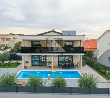 VIR - Luksuzna vila s bazenom 150m od plaže - 255m2