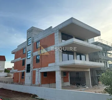 PETRČANE – PUNTA RADMAN, LUKSUZNA NOVOGRADNJA – Penthouse S3 s panoramskim pogledom na more i privatnom krovnom terasom! - Petrčane, Zadar