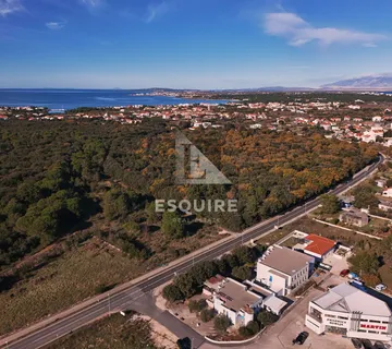 ZATON - Dvije poslovno stambene zgrade - 1200m2 - Zaton, Nin