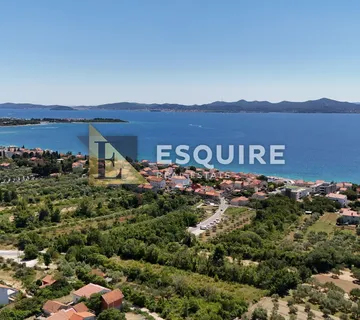 DIKLO - RAMPADA - KSKLUZIVNO - Građevinsko zemljište na atraktivnoj lokaciji - 460m2 - Diklo, Zadar