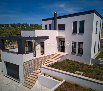 ZADAR - PLOVANIJA - Luksuzna obiteljska vila s panoramskim pogledom - 210m2