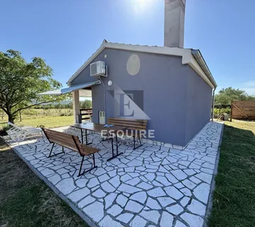 Raštane Gornje, nadomak Biograda na Moru -Kuća s maslinikom na gotovo 4.000 m²!! - Gornje Raštane, Sveti Filip i Jakov