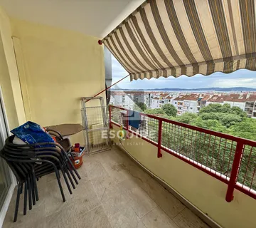 Zadar - Bili brig, namješten i opremljen trosoban stan od 92,42 m² na 4. katu/lift!!