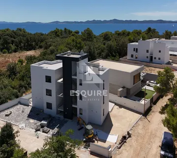 PETRČANE - PUNTA RADMAN Lluksuzni penthouse s krovnom terasom s panoramskim pogledom na more!!! - Petrčane, Zadar