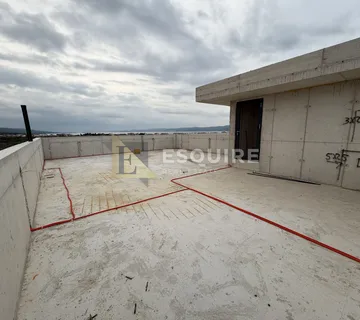 ZADAR - SUKOŠAN Trosoban penthouse S6 na 2. katu od 84 m2!!