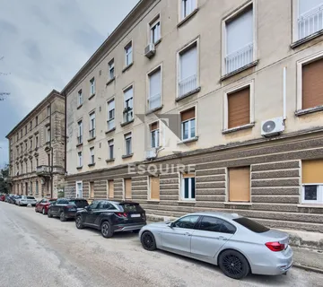 KOLOVARE - Trosoban stan u prizemlju - 70m2 - Zadar