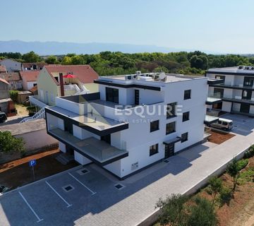 ZADAR - PRIVLAKA Stan u prizemlju - 95m2 + vrt 80m2 - cover