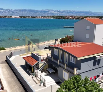 NIN - Apartmanska kuća 1. red do mora - 240m2