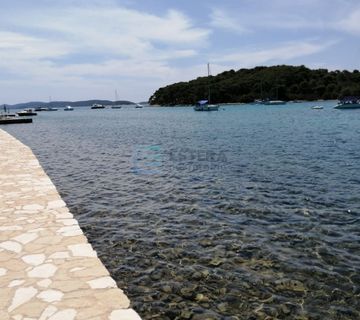 Građevinsko zemljište prodaja otok Molat 14.233 m2 - cover