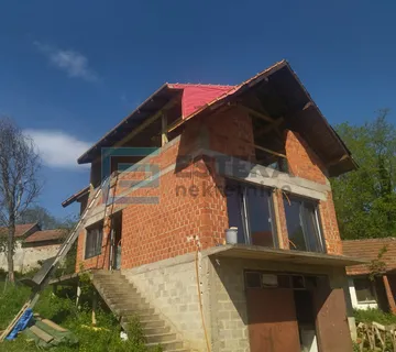 Kuća u izgradnji 120 m2 PRODAJA Podevčevo, garaža - Podevčevo, Novi Marof