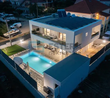 Kuća PRODAJA Sukošan 160m2