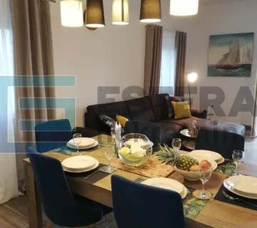 PRODAJA kuća za odmor 160 m2, Perušić - Perušić Donji, Benkovac