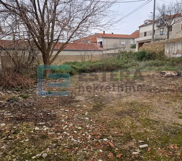 Kuća sa zemljištem 128 m2 PRODAJA Polača, kuća za adaptaciju