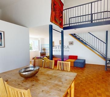 Prodaja apartman Privlaka 91 m2, prvi red do mora, 3s, 2. kat, terasa - cover