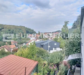 Urbana vila s tri stana: Zagreb Kustošija, površine 140 m²