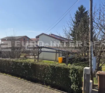 Prodaja obiteljske kuće u Sesvetskom Kraljevcu, bez provizije! - Sesvete, Zagreb