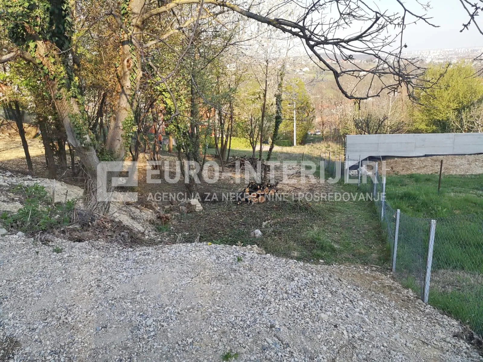 Građevinsko zemljište, Zagreb, Bizek u pov. 1.000 m2, bez provizije - cover