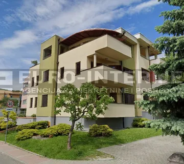 Perjavica ul. Dominika Mandića četverosoban stan NKP 99m² s 2 PM - Zagreb