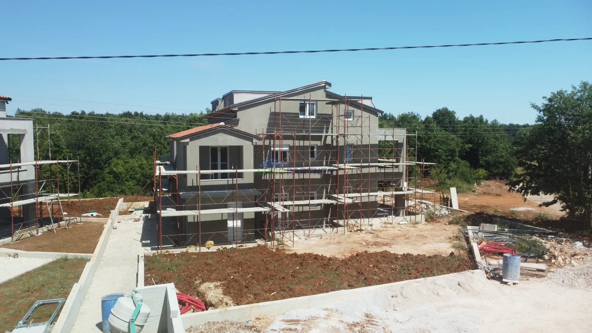 Istra, dvosoban stan na prvom katu novogradnje u okolici Poreča - cover