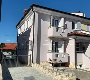 Savudrija: KUĆA NOVIJE GRADNJE (2015.), 240 m2, 250 metara od mora - cover