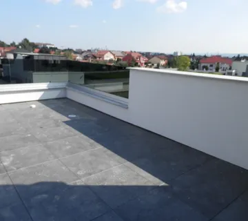 NOVO: PENTHOUSE (2 stana) od 234 m2 u urbanoj vili u Varaždinu