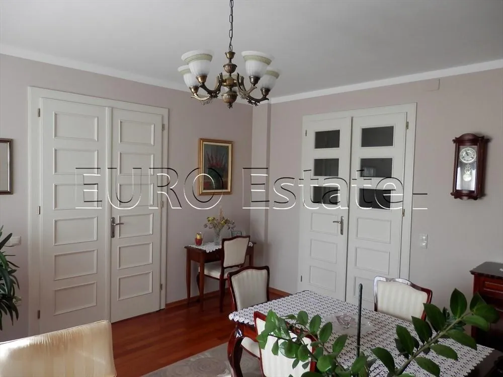 RENOVIRANA kuća sa tri stana u centru Varaždina, ukupno 460 m2 - cover