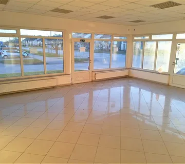 Ludbreg: poslovni prostor, ulični lokal, 245 m2, samo 735 EUR-a / m2 - cover