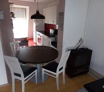 Ludbreg: stan od 64 m2, centar Ludbrega potpuno namješten i useljiv! - cover