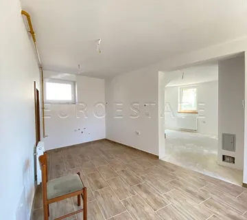 Varaždinske Toplice: dvoetažan stan, prizemlje i kat, 76.36 m2 - cover