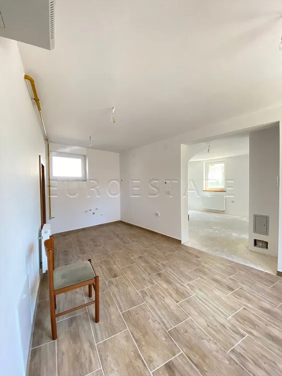 Varaždinske Toplice: dvoetažan stan, prizemlje i kat, 76.36 m2 - cover