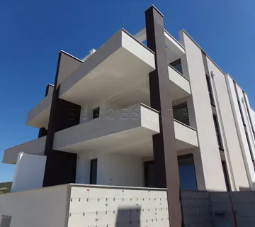 Šimuni: NOVOGRADNJA, 3-sobni stan, neto 108,32 m2, sveukupno 220,61 m2 - cover