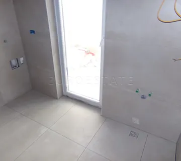 Šimuni: NOV, 3-sobni stan, prizemlje, neto 107,55 m2, bruto 214,77 m2 - cover