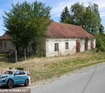 Donja Voća: izvrsna lokacija, građevinsko zemljište, sveukupno 15579 m2