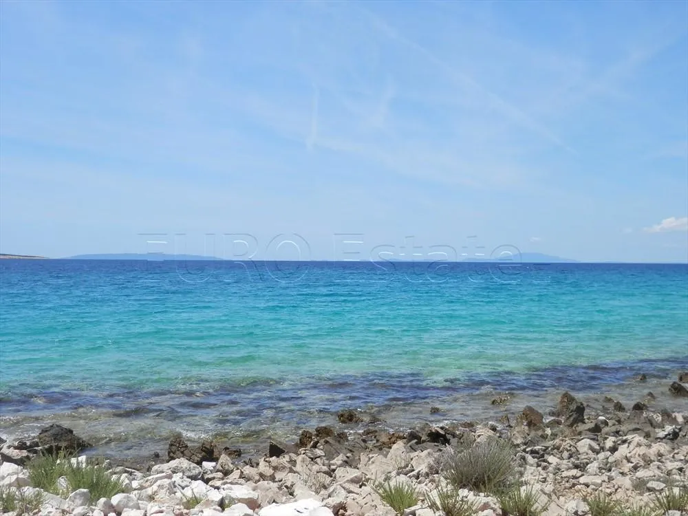 SNIŽENO !!! MANDRE: zemljište za kamp, 1970 m2, 1. red do mora - cover