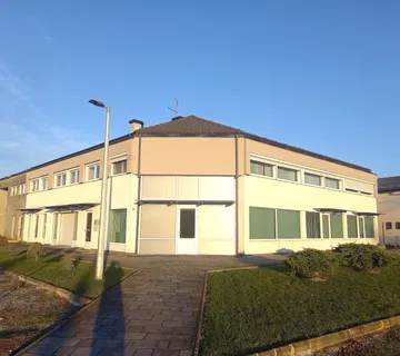 Poslovni prostor: Donja Dubrava, ulični lokal, 36 m2