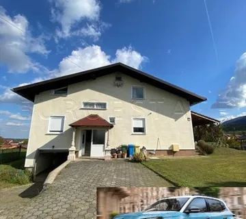 Ivanec - okolica: prostrana kuća u idiličnom okruženju sa uređenom okućnicom - cover