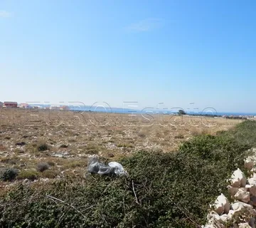 Povljana: zemljište površine 19560 m2, 700 metara od mora - cover