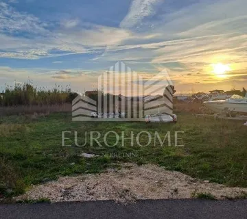 Vrsi, građevinsko zemljište 1151 m2