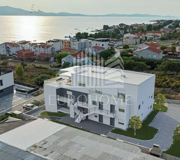 NOVO!Sv.Petar na moru,garsonjera,prizemlje,34m2,350m od mora! - cover