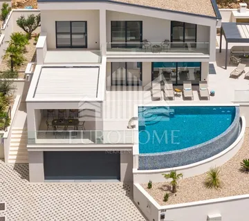SPLIT, PODSTRANA, Luksuzna villa, 4 spavaće sobe, 370m2 - Podstrana - Grljevac, Podstrana
