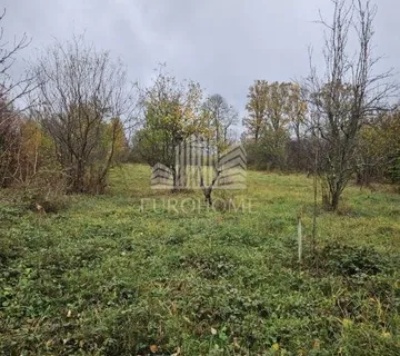 Građevinsko zemljište 3400 m2,Ivanić Grad - cover