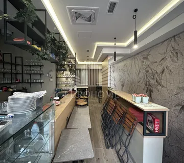 Renoviran i opremljen poslovni prostor od 70m² u centru Zagreba