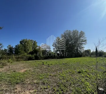 VRSI, Građevinsko zemljište s gotovim projektom, 8 stambenih jedinica