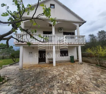 Posedarje-Podgradina;Najam kuće za radnike-min 4osobe/max 12 osoba - Podgradina, Posedarje