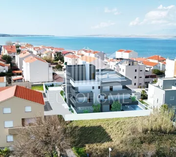 Nin, novogradnja s liftom,penthouse s pogledom, 80 m od mora!