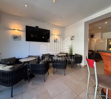 Poslovni prostor 160m2, opremljen kao restoran - Trnje - - Zagreb
