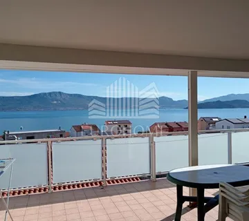SPLIT, SLATINE, Dvije ville uz more s apartmanima, 756m2 - Slatine, Split