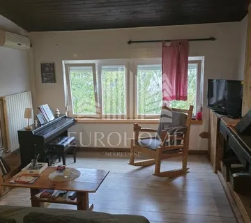 Kvaternikov trg | 52,3 m² + dodatnih 22 m² | 2.337 €/m² - Zagreb