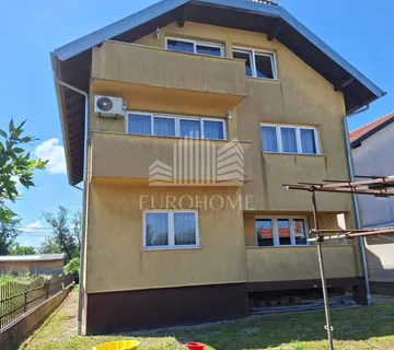 PROSTRANA OBITELJSKA KUĆA U MOŠĆENICI – 387 m² - Mošćenica, Petrinja