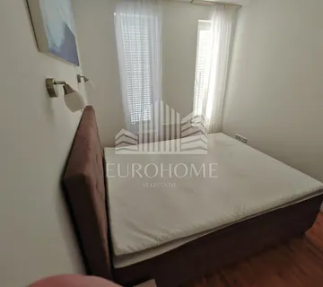 ZADAR, Dvosoban stan za najam, Crvene kuće